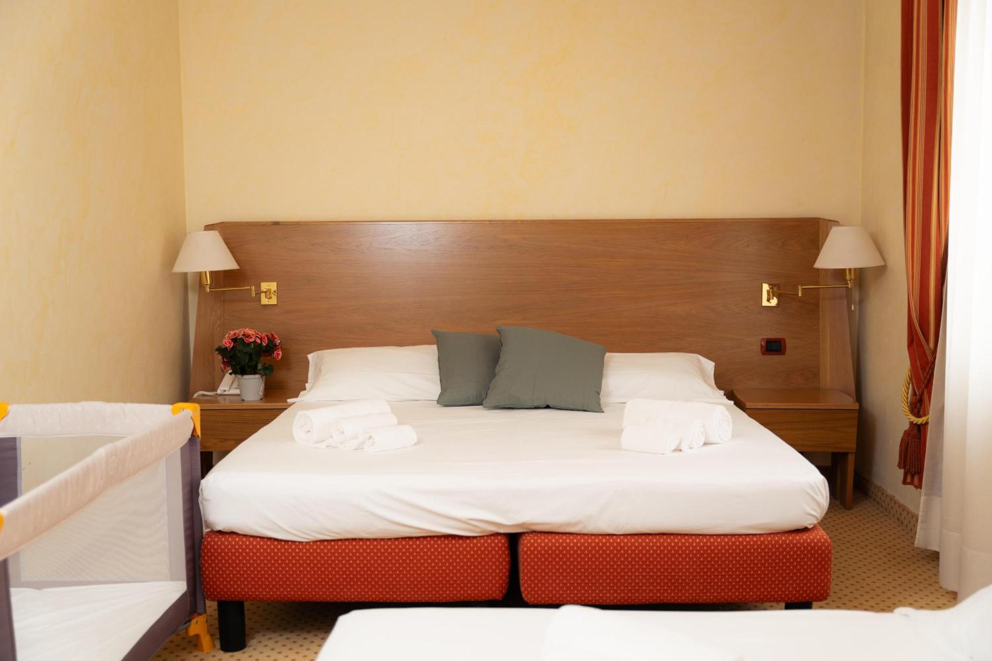 Hotel San Pancrazio Trescore Balneario Esterno foto