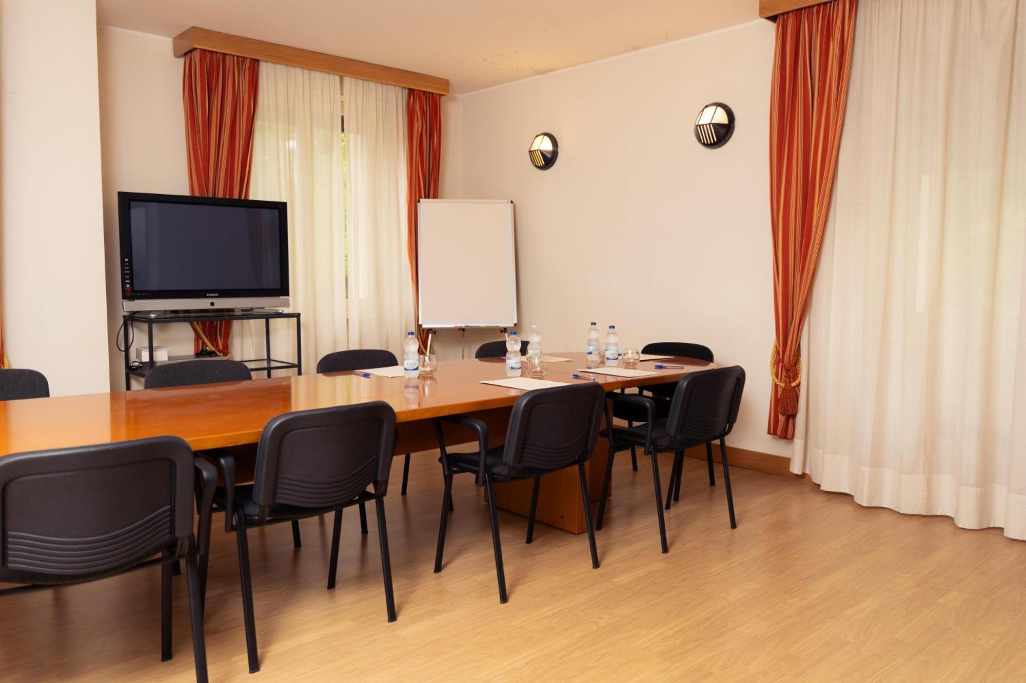 Hotel San Pancrazio Trescore Balneario Esterno foto