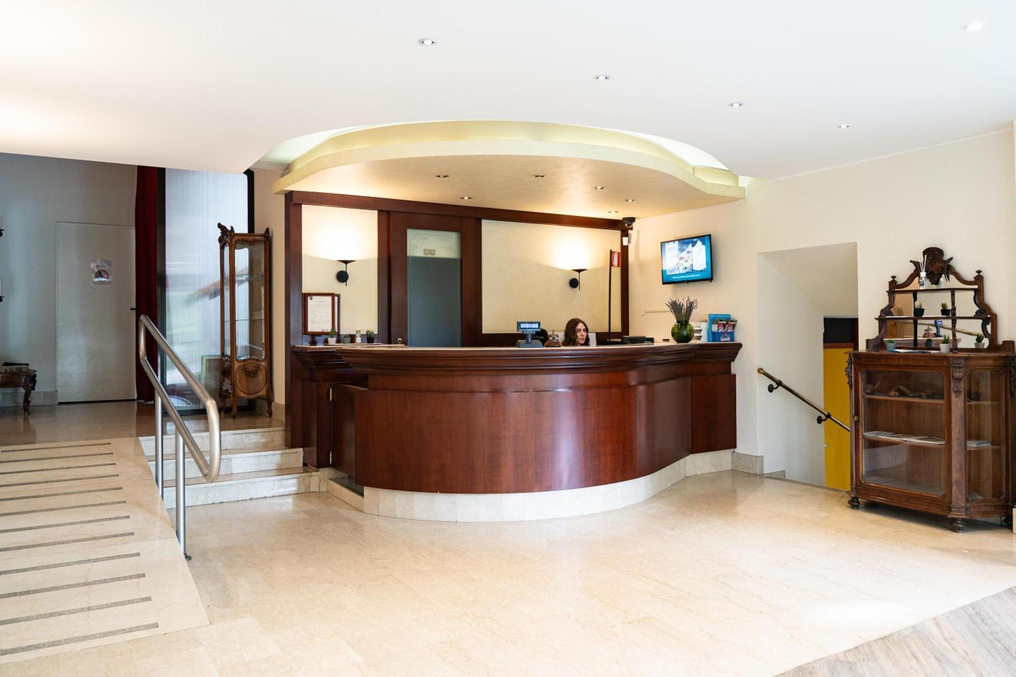 Hotel San Pancrazio Trescore Balneario Esterno foto